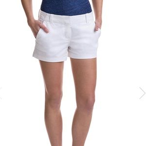 Gap White shorts